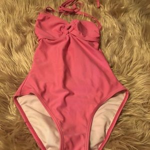 One piece swimming suit in size s